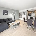 Vue Marina, Piscine, Terrasse & Fibre Mandelieu