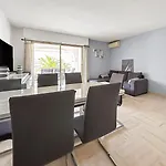 Daire Vue Marina, Piscine, Terrasse & Fibre *
