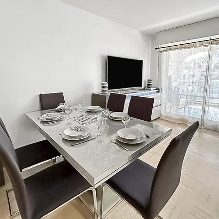 Vue Marina, Piscine, Terrasse & Fibre Apartmán *