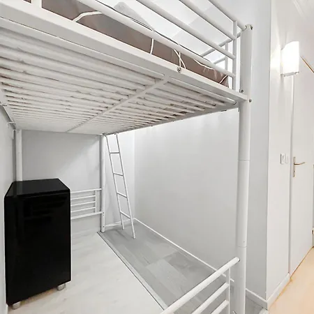 아파트 Vue Marina, Piscine, Terrasse & Fibre 망들리유 라 나플