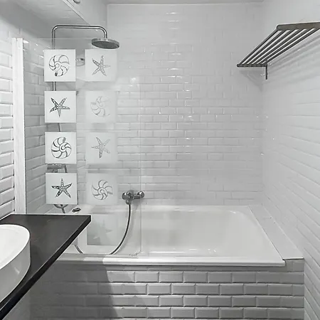 Vue Marina, Piscine, Terrasse & Fibre *